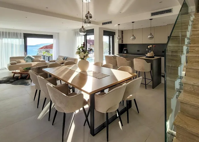 Holiday home Beautiful In